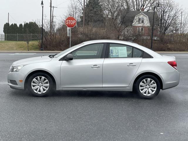 used 2011 Chevrolet Cruze car, priced at $7,900