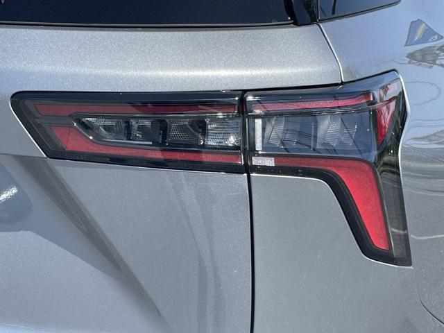 new 2026 Chevrolet Equinox car, priced at $33,635
