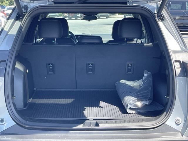 new 2026 Chevrolet Equinox car, priced at $33,635