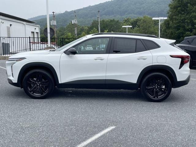 new 2025 Chevrolet Trax car, priced at $27,195