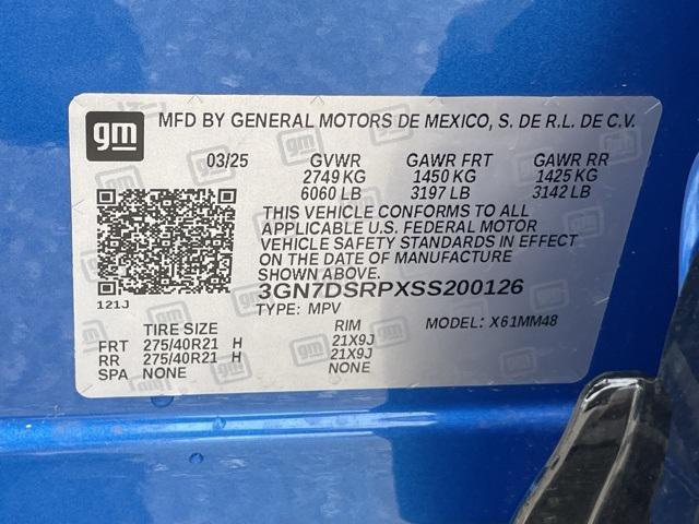 new 2025 Chevrolet Equinox EV car, priced at $42,090
