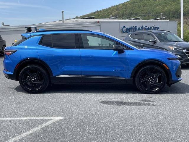 new 2025 Chevrolet Equinox EV car, priced at $42,090