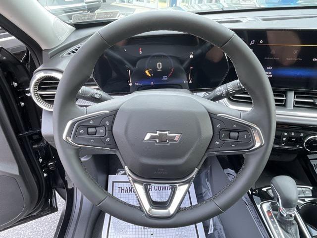 new 2025 Chevrolet Trax car, priced at $27,195