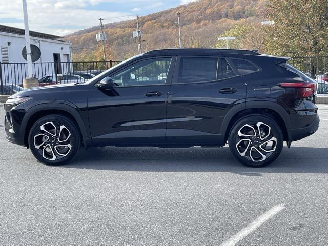 new 2025 Chevrolet Trax car, priced at $26,560