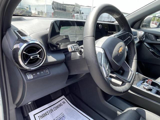 new 2026 Chevrolet Equinox car, priced at $33,340