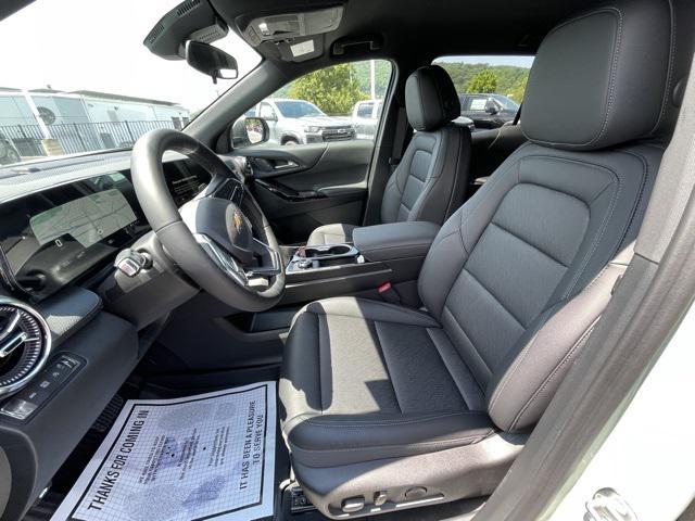 new 2026 Chevrolet Equinox car, priced at $33,340