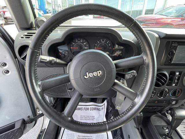 used 2009 Jeep Wrangler Unlimited car, priced at $13,900