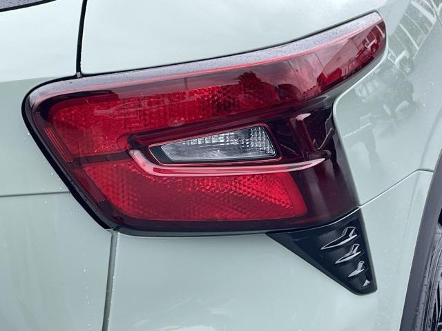 new 2025 Chevrolet Trax car, priced at $28,185