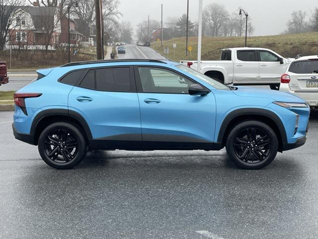 new 2025 Chevrolet Trax car, priced at $26,800