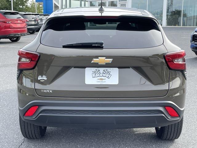 used 2024 Chevrolet Trax car, priced at $20,494