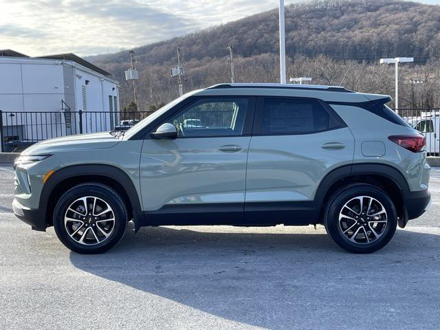 new 2025 Chevrolet TrailBlazer car, priced at $29,675