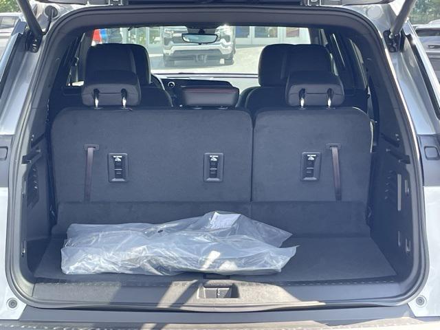 new 2025 Chevrolet Traverse car, priced at $53,070