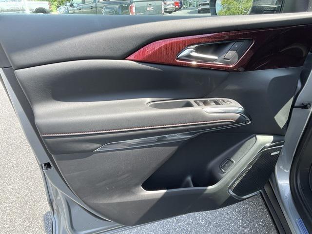 new 2025 Chevrolet Traverse car, priced at $53,070