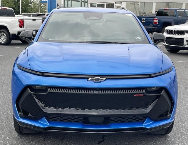 new 2025 Chevrolet Equinox EV car, priced at $40,590
