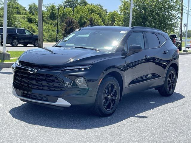 new 2025 Chevrolet Blazer car, priced at $39,555