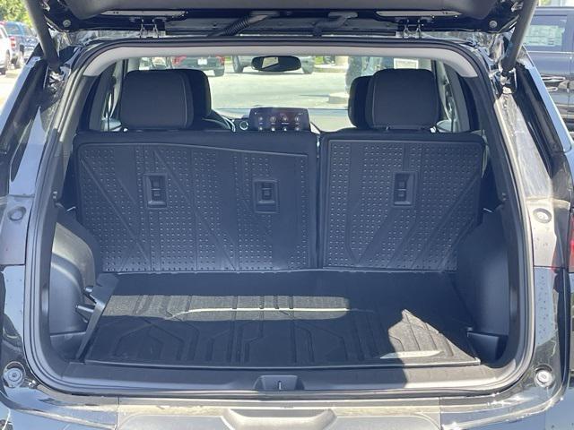 new 2025 Chevrolet Blazer car, priced at $39,555