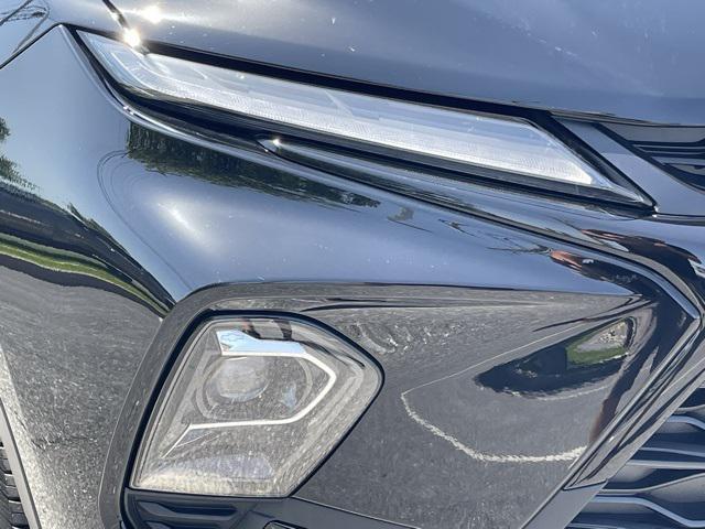 new 2025 Chevrolet Blazer car, priced at $39,555