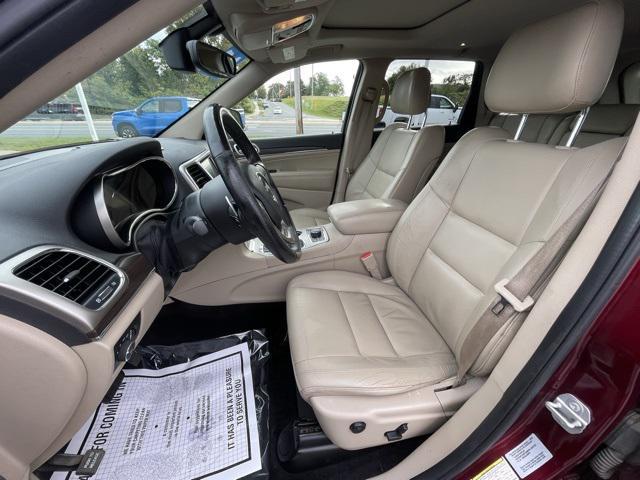 used 2017 Jeep Grand Cherokee car, priced at $12,900