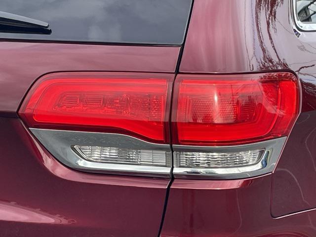 used 2017 Jeep Grand Cherokee car, priced at $12,900