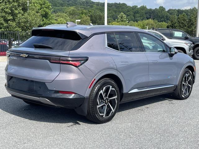 new 2025 Chevrolet Equinox EV car, priced at $38,015
