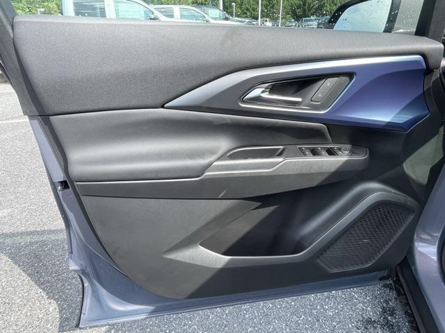new 2025 Chevrolet Equinox EV car, priced at $38,015