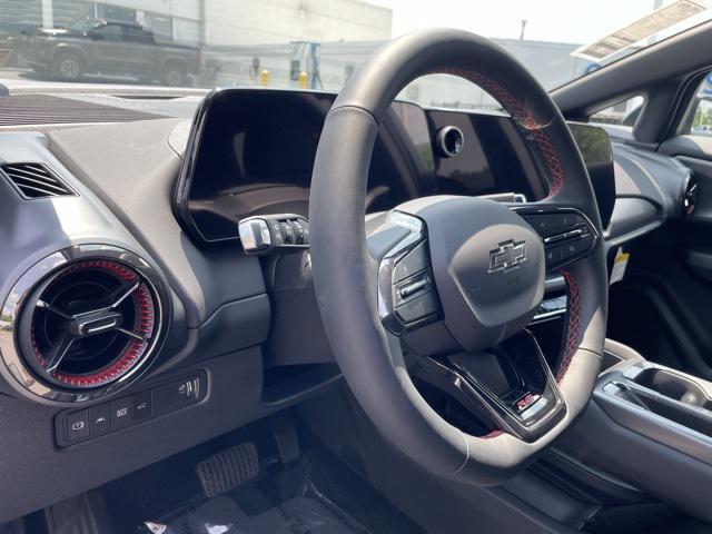 new 2025 Chevrolet Equinox EV car, priced at $40,590