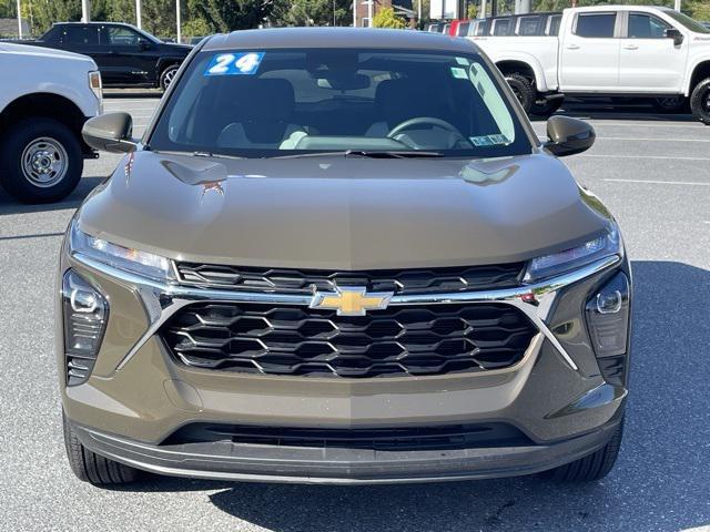 used 2024 Chevrolet Trax car, priced at $19,900