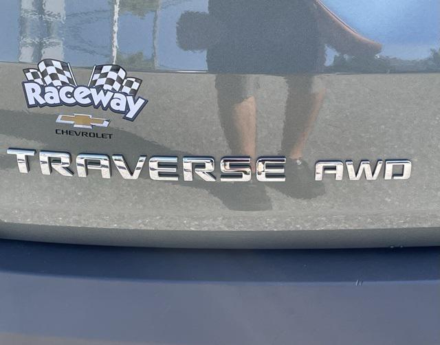 used 2022 Chevrolet Traverse car, priced at $32,900