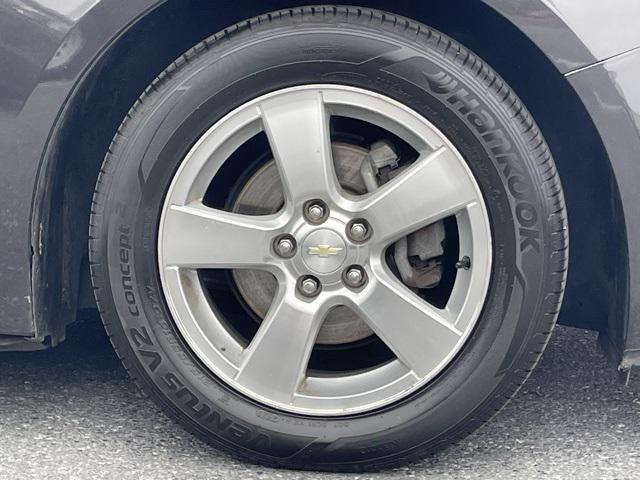 used 2014 Chevrolet Cruze car, priced at $6,900