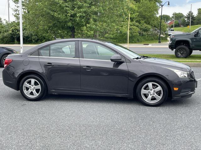 used 2014 Chevrolet Cruze car, priced at $6,900