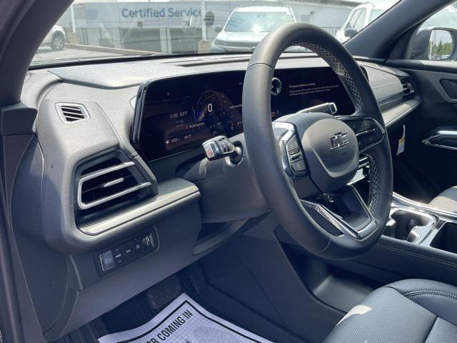 new 2025 Chevrolet Traverse car, priced at $46,830