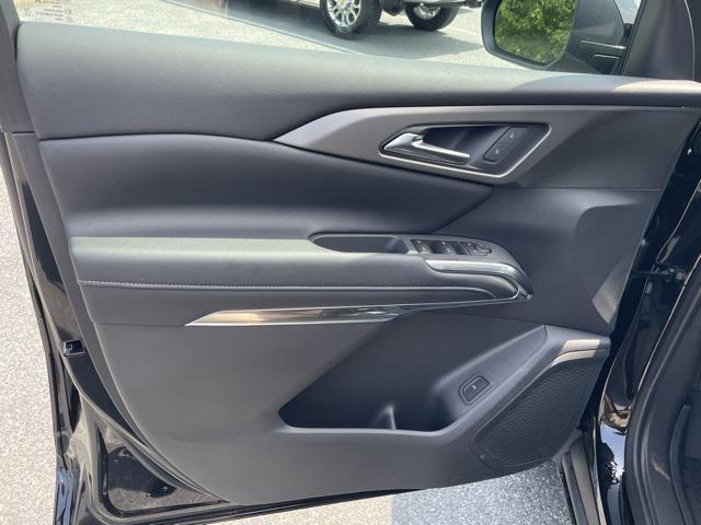new 2025 Chevrolet Traverse car, priced at $46,830
