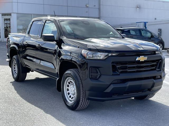 new 2025 Chevrolet Colorado car, priced at $37,640