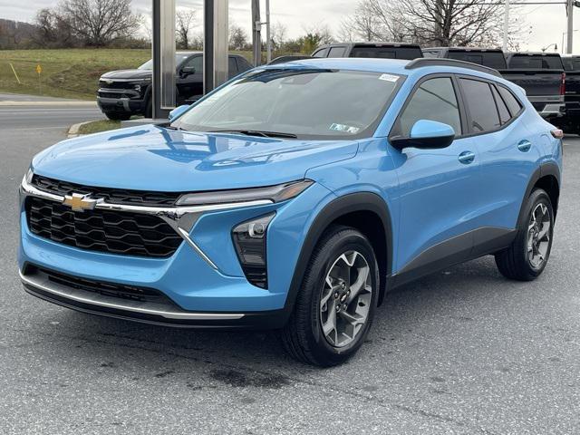 new 2025 Chevrolet Trax car, priced at $25,655