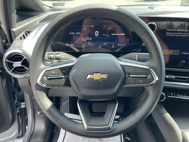 new 2025 Chevrolet Equinox EV car, priced at $33,290