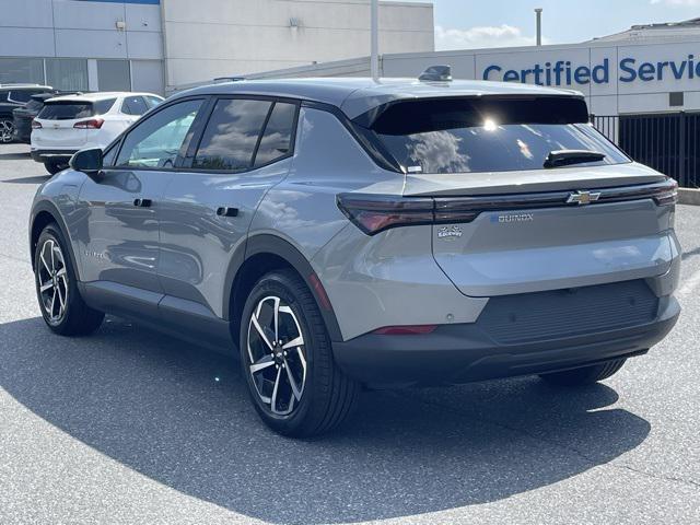 new 2025 Chevrolet Equinox EV car, priced at $33,290