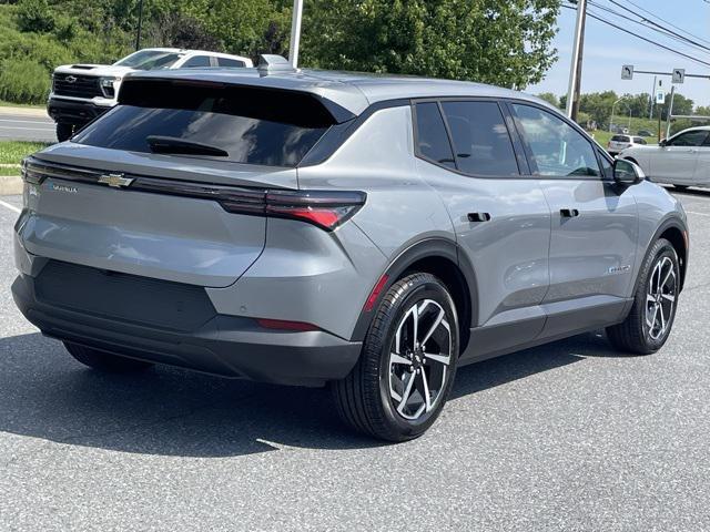 new 2025 Chevrolet Equinox EV car, priced at $33,290