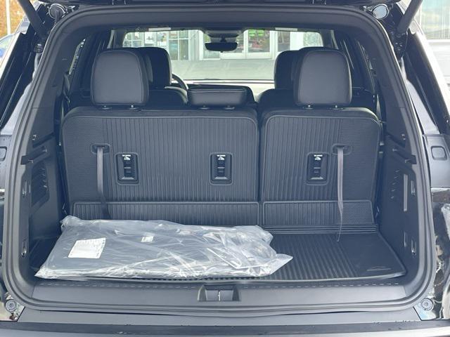 new 2026 Chevrolet Traverse car, priced at $48,525