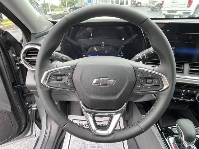 new 2025 Chevrolet Trax car, priced at $28,185