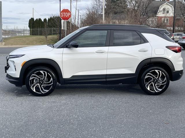 new 2025 Chevrolet TrailBlazer car, priced at $34,325