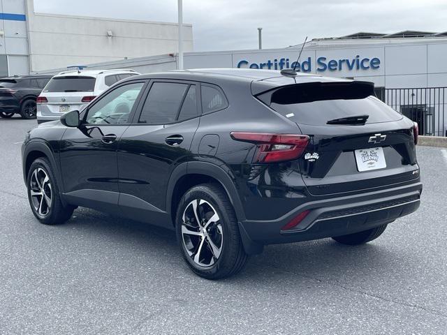 new 2025 Chevrolet Trax car, priced at $24,795