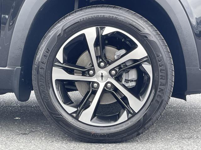 new 2025 Chevrolet Trax car, priced at $24,795