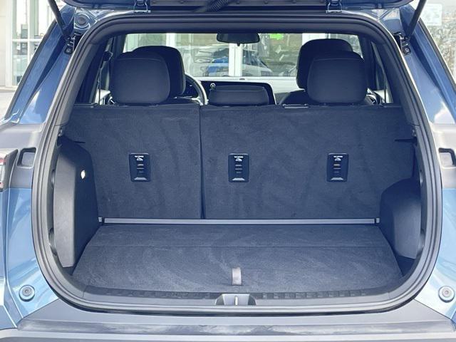 used 2025 Chevrolet Equinox car, priced at $29,900