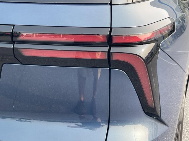 new 2026 Chevrolet Traverse car, priced at $45,345