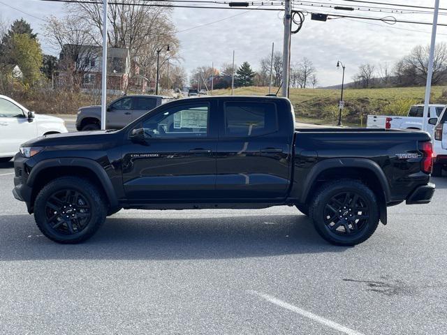 new 2024 Chevrolet Colorado car, priced at $43,050