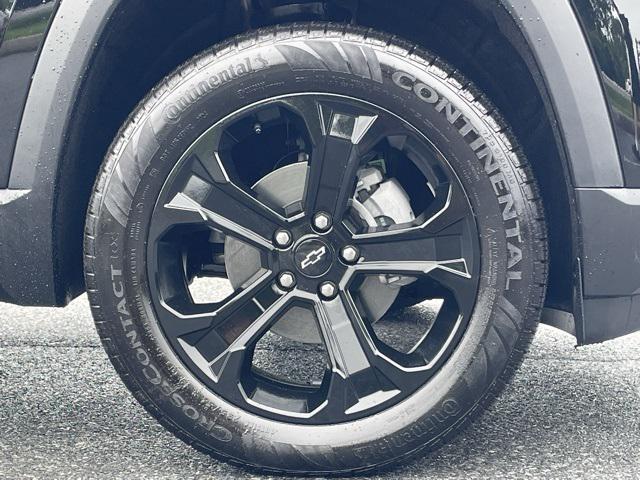 new 2025 Chevrolet Equinox car, priced at $32,625