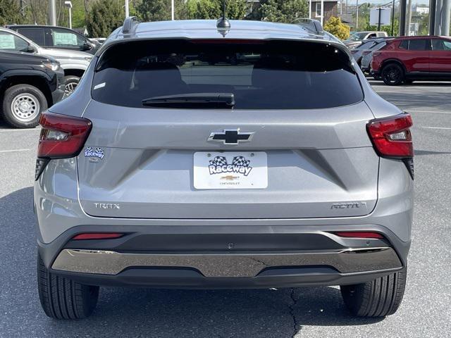 new 2025 Chevrolet Trax car, priced at $27,910