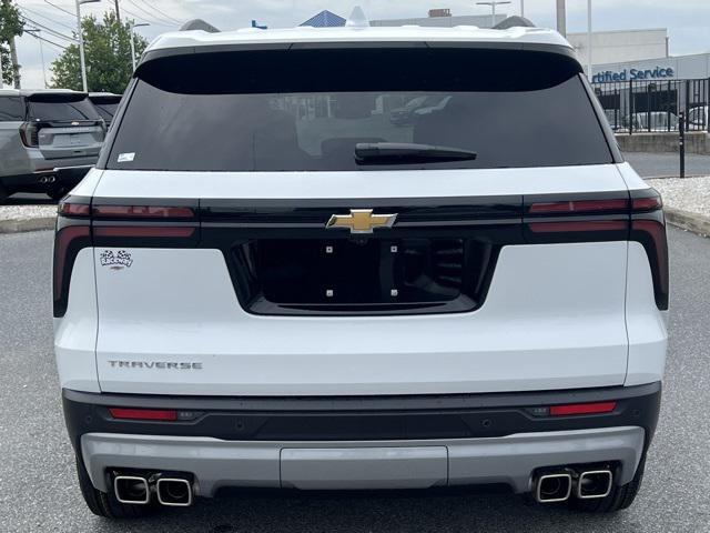 new 2025 Chevrolet Traverse car, priced at $42,855