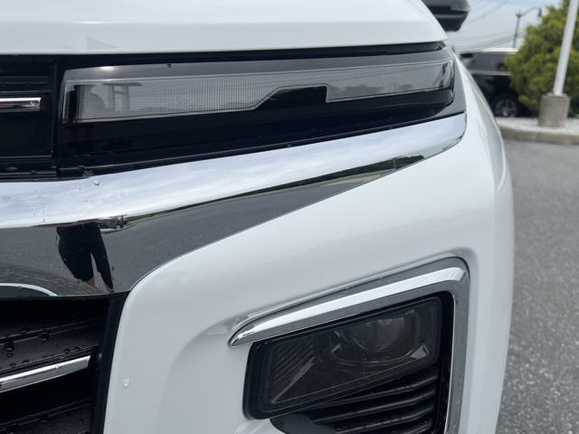 new 2025 Chevrolet Traverse car, priced at $42,855