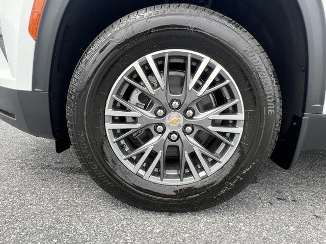 new 2025 Chevrolet Traverse car, priced at $42,855
